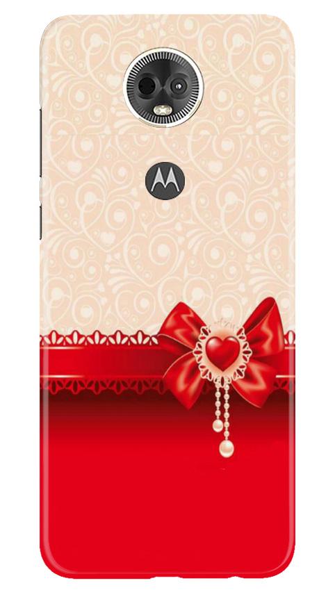 Gift Wrap3 Mobile Back Case for Moto E5 Plus (Design - 36) Gift Wrap3 Case for Moto E5 Plus