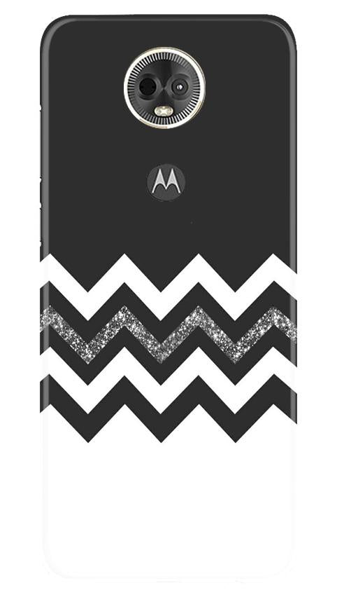 Black white Pattern2Mobile Back Case for Moto E5 Plus (Design - 83) Black white Pattern2Case for Moto E5 Plus