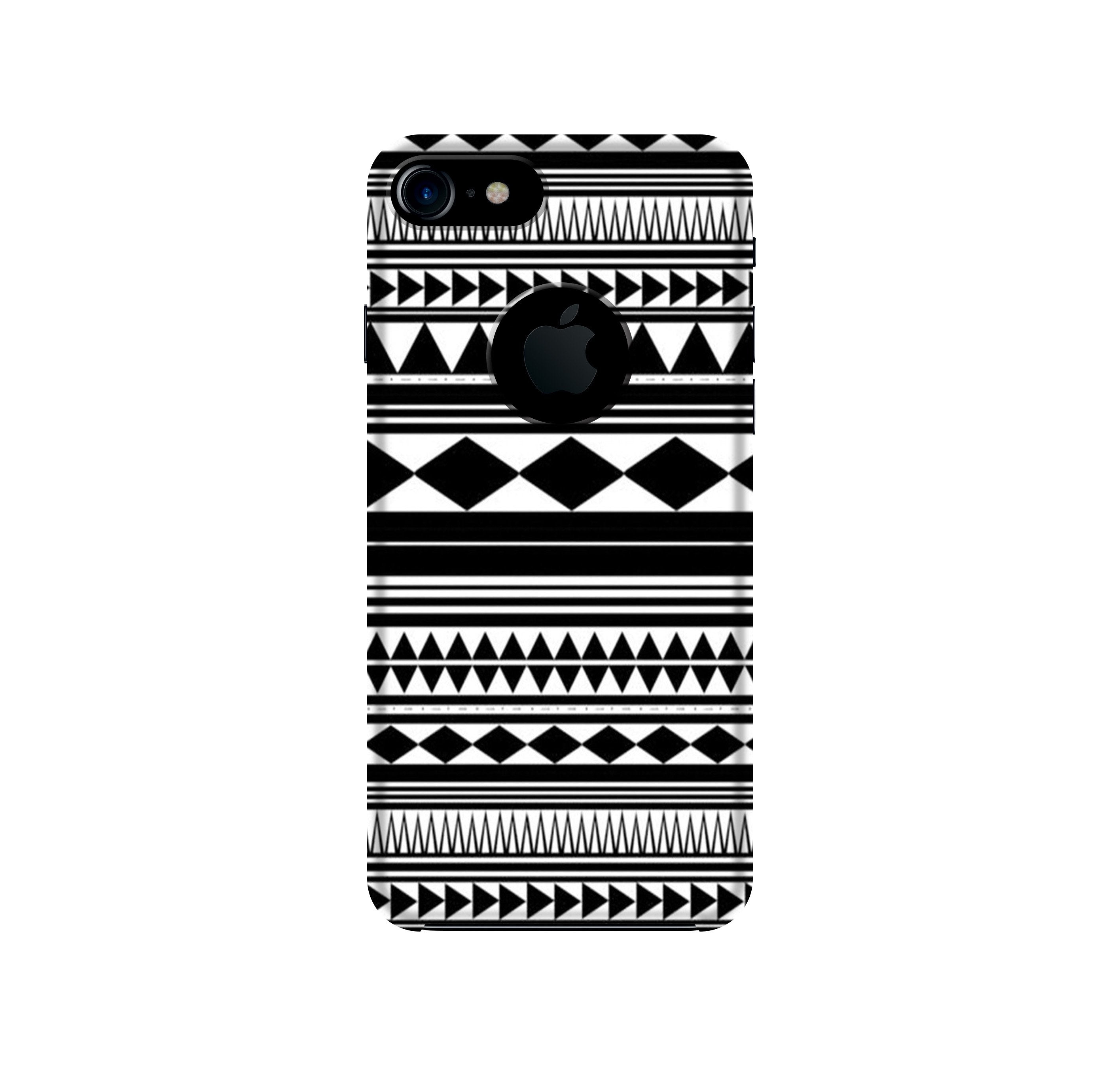 Black white Pattern Mobile Back Case for iPhone 7 logo cut (Design - 5) Black white Pattern Case for iPhone 7 logo cut