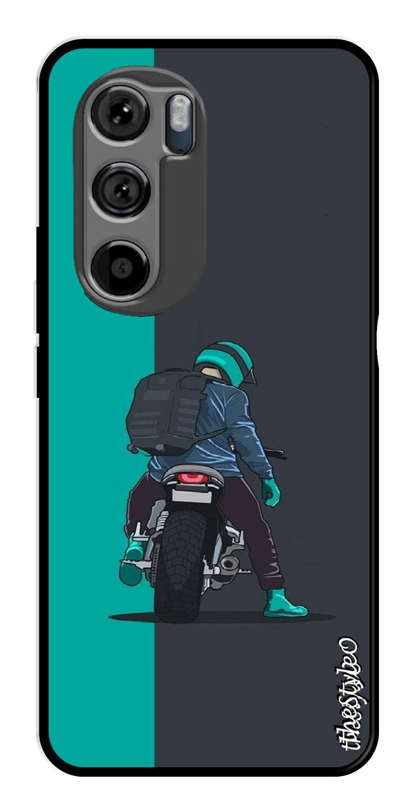 Bike Lover Metal Mobile Case for Moto Edge 30 (Design No -05)