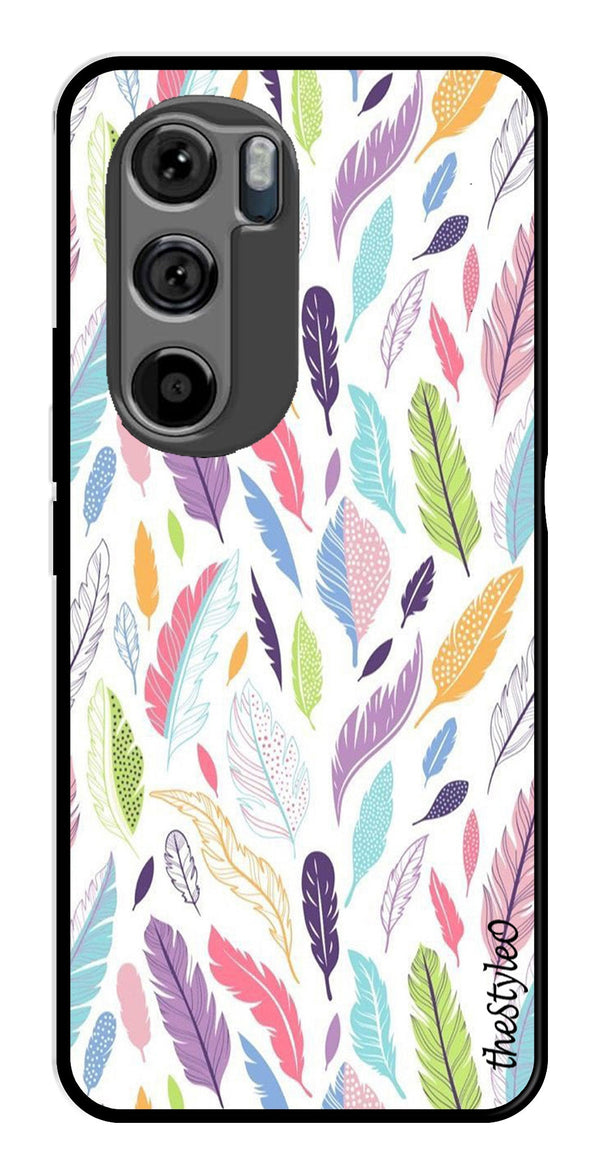 Colorful Feathers Metal Mobile Case for Moto Edge 30 (Design No -06)