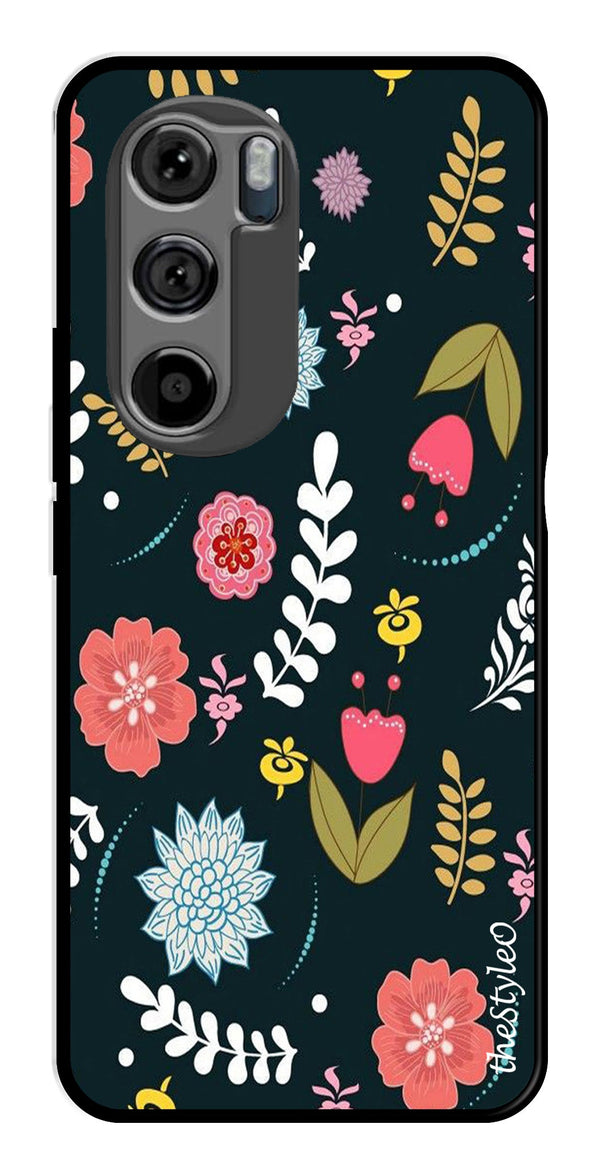 Floral Pattern2 Metal Mobile Case for Moto Edge 30 (Design No -12)