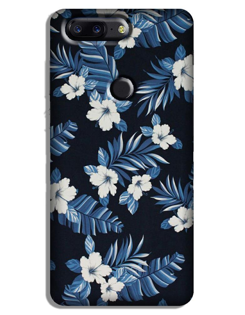 White flowers Blue Background2 Case for OnePlus 5T