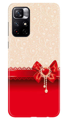 Gift Wrap3 Mobile Back Case for Poco M4 Pro 5G (Design - 36)