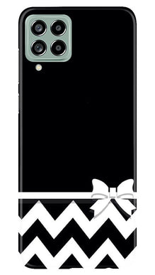 Gift Wrap7 Mobile Back Case for Samsung Galaxy M53 5G (Design - 49)