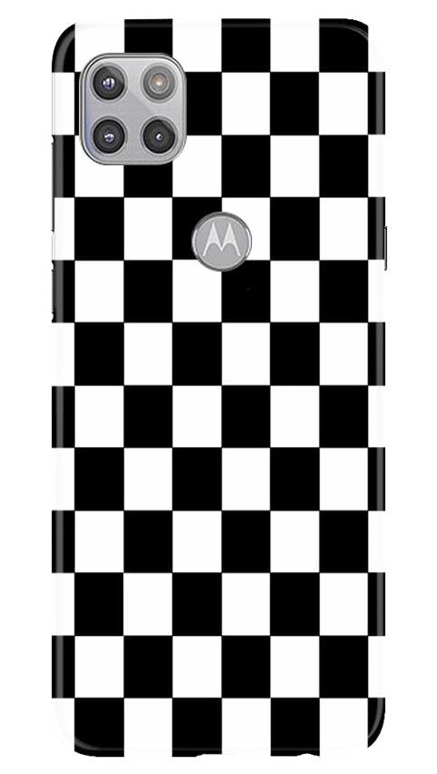 Black White Boxes Mobile Back Case for Moto G 5G (Design - 372)