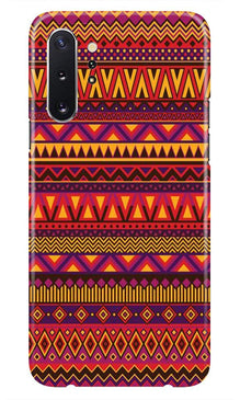 Zigzag line pattern2 Mobile Back Case for Samsung Galaxy Note 10 (Design - 10)