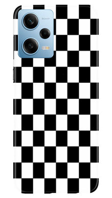 Black White Boxes Mobile Back Case for Redmi Note 12 5G (Design - 331)
