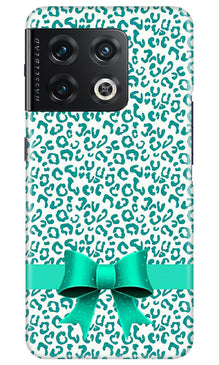 Gift Wrap6 Mobile Back Case for OnePlus 10 Pro 5G (Design - 41)