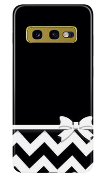 Gift Wrap7 Mobile Back Case for Samsung Galaxy S10E (Design - 49)