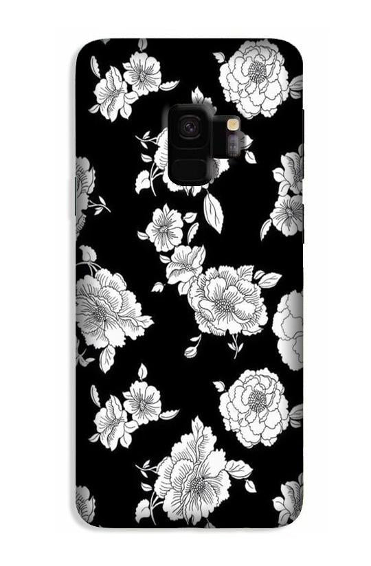 White flowers Black Background Case for Galaxy S9