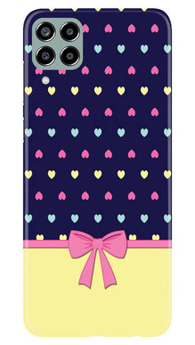 Gift Wrap5 Mobile Back Case for Samsung Galaxy M33 5G (Design - 40)