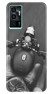 Royal Enfield Mobile Back Case for Vivo V23E 5G (Design - 341)