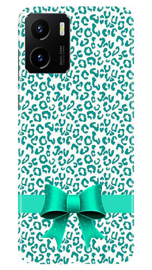 Gift Wrap6 Mobile Back Case for Vivo Y15C (Design - 41)