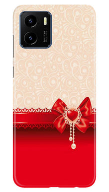 Gift Wrap3 Mobile Back Case for Vivo Y15s (Design - 36)