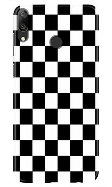 Black White Boxes Mobile Back Case for Huawei Nova 3i (Design - 372)