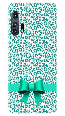 Gift Wrap6 Mobile Back Case for Moto Edge Plus (Design - 41)
