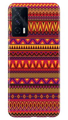 Zigzag line pattern2 Mobile Back Case for Vivo iQOO 7 (Design - 10)