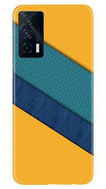 Diagonal Pattern Mobile Back Case for Vivo iQOO 7 (Design - 370)