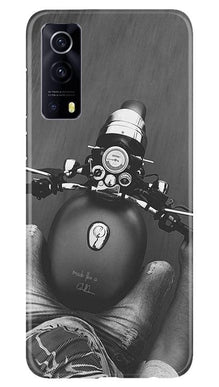 Royal Enfield Mobile Back Case for Vivo iQOO Z3 5G (Design - 382)