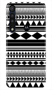 Black white Pattern Mobile Back Case for Moto One Macro (Design - 5)