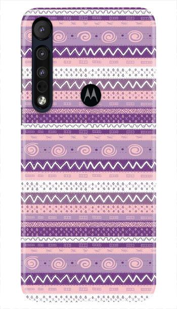 Zigzag line pattern3 Case for Moto One Macro