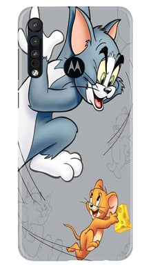 Tom n Jerry Mobile Back Case for Moto One Macro (Design - 399)